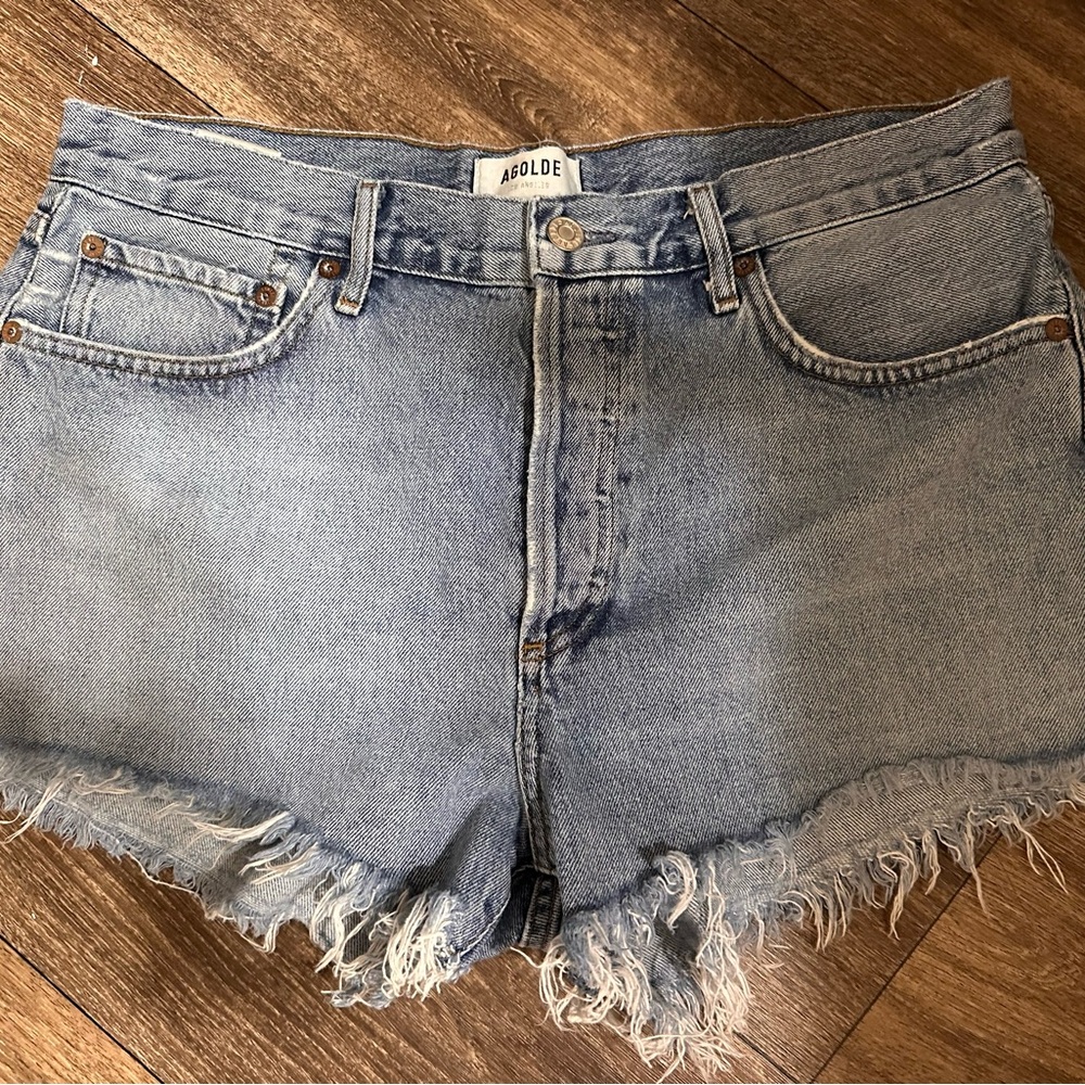 Agolde Light Wash Frayed Hem Denim Shorts